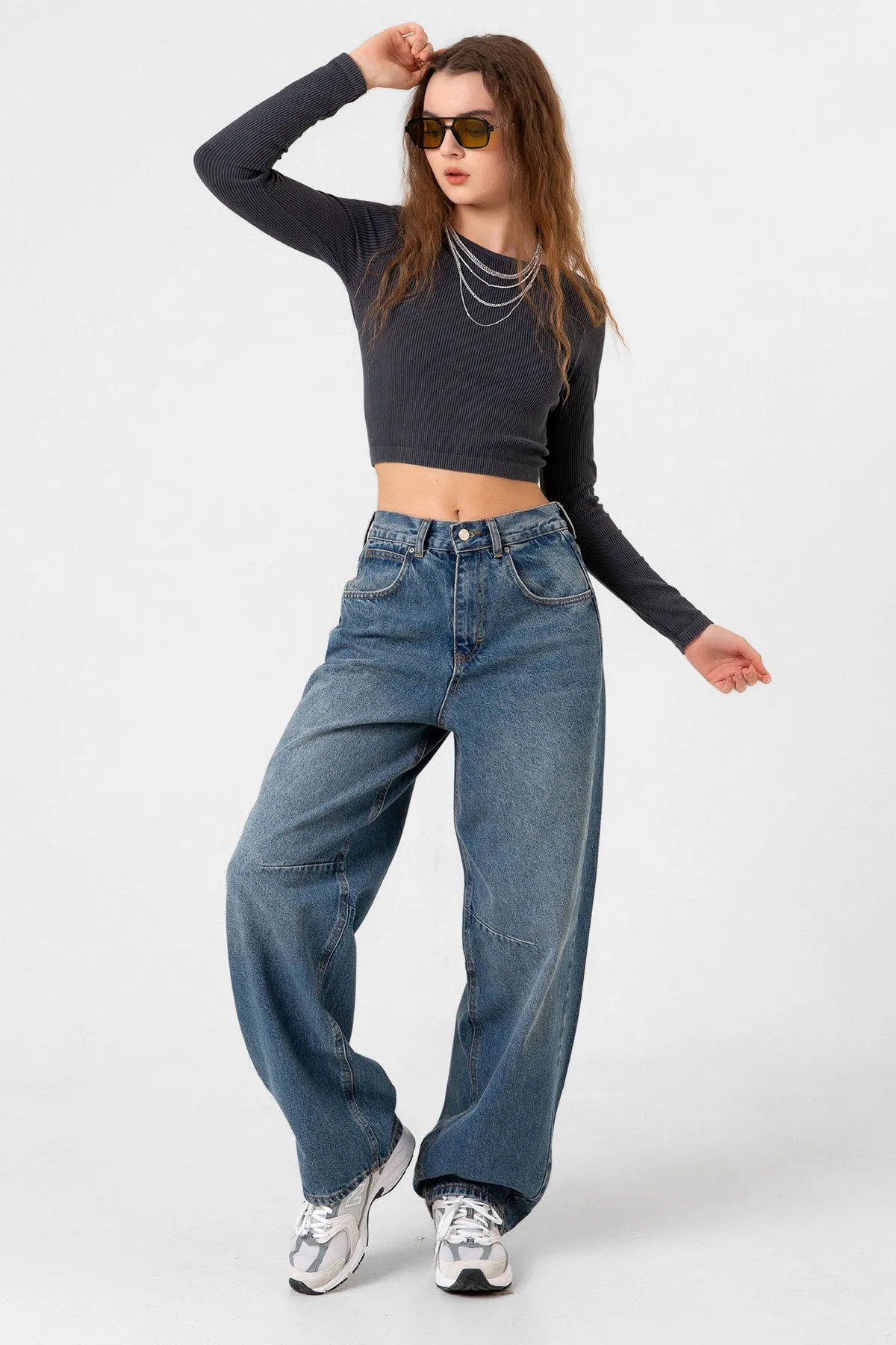 Maule  Schnalle im Detail, lockerer Schnitt, weites Bein, bequeme Baggy-Jeans, lockere Damenhose @milano