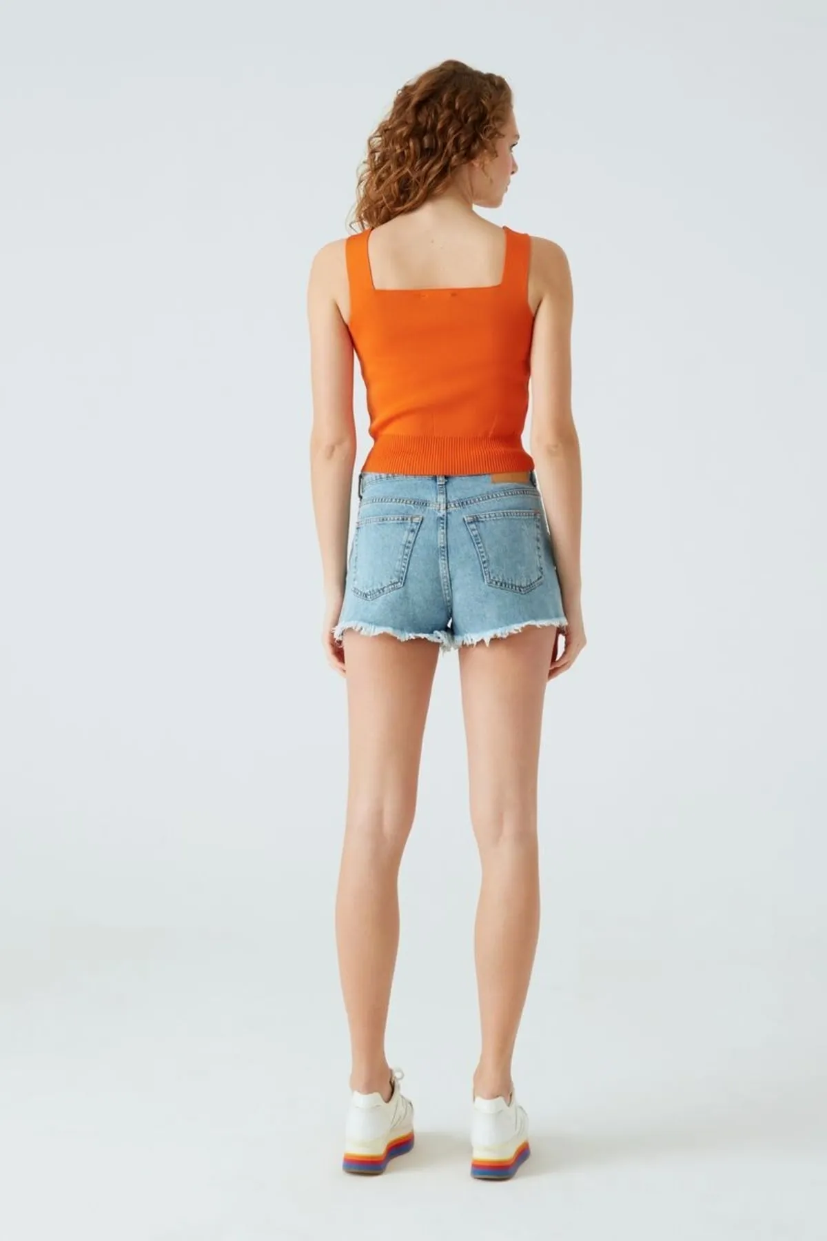 JOIN US  Crop-Top mit quadratischem Ausschnitt