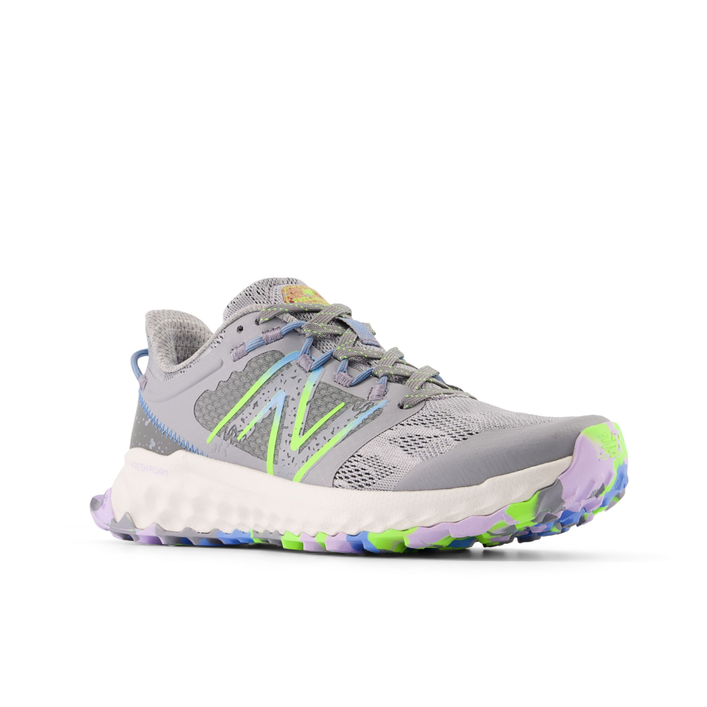 New Balance Fresh Foam Garo WTGARO-G1 / grau