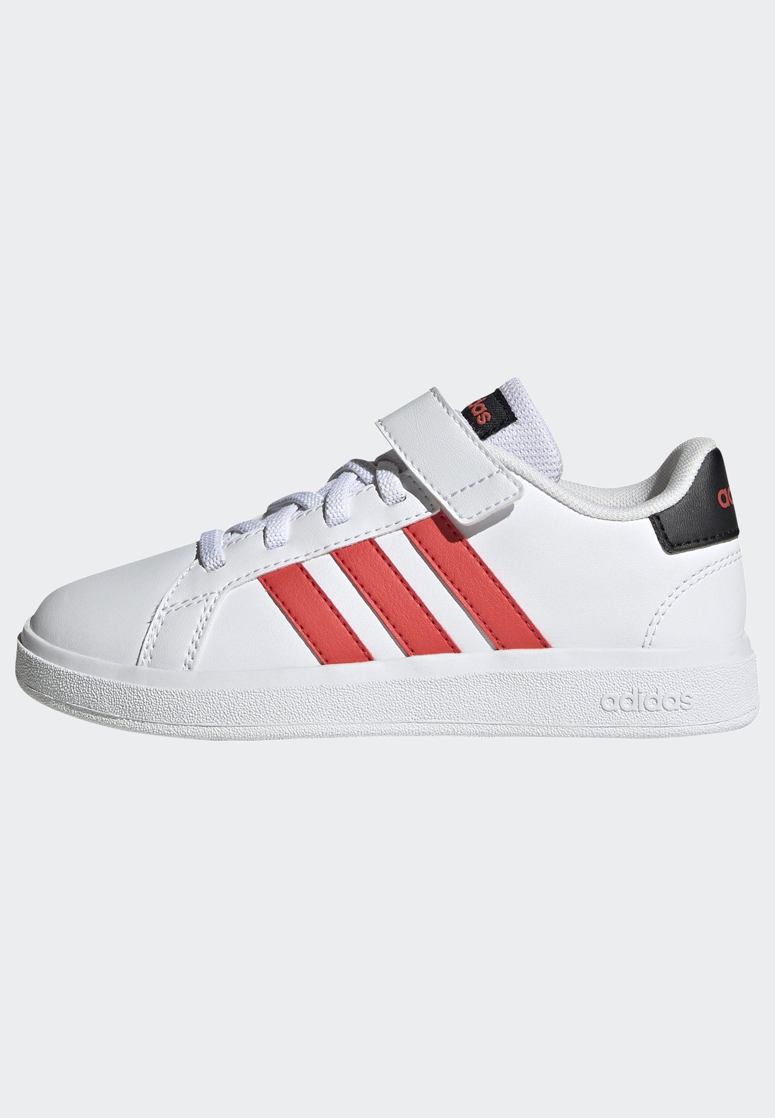 adidas Sportswear GRAND COURT COURT ELASTIC LACE AND TOP STRAP Sneaker Design auf den Spuren des adidas Superstar