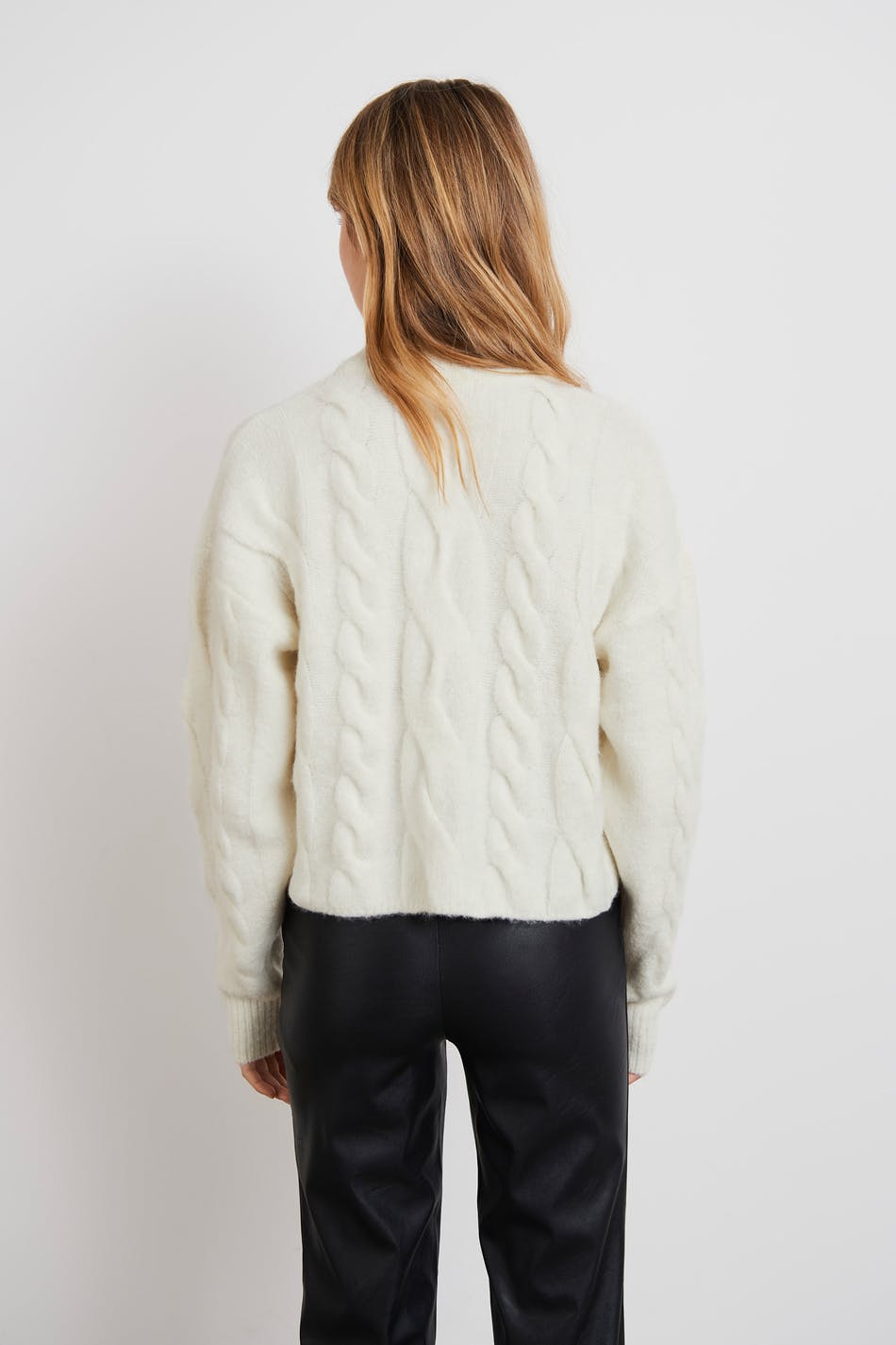 S knitted sweater