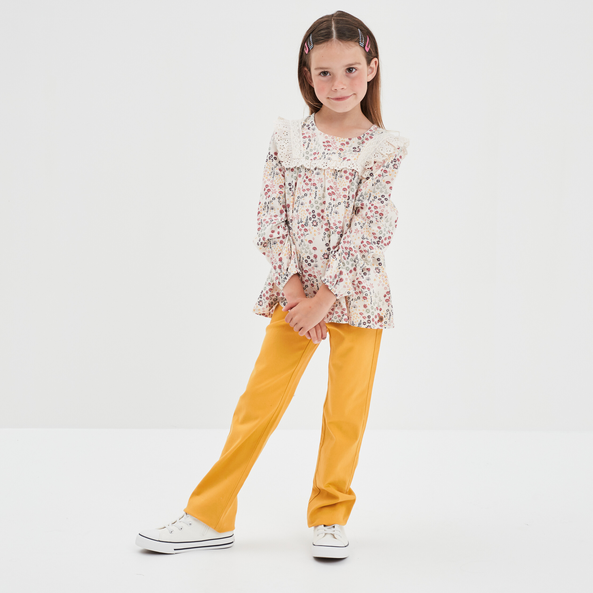 T-shirt volants broderie anglaise Creeks beige fille | La Halle