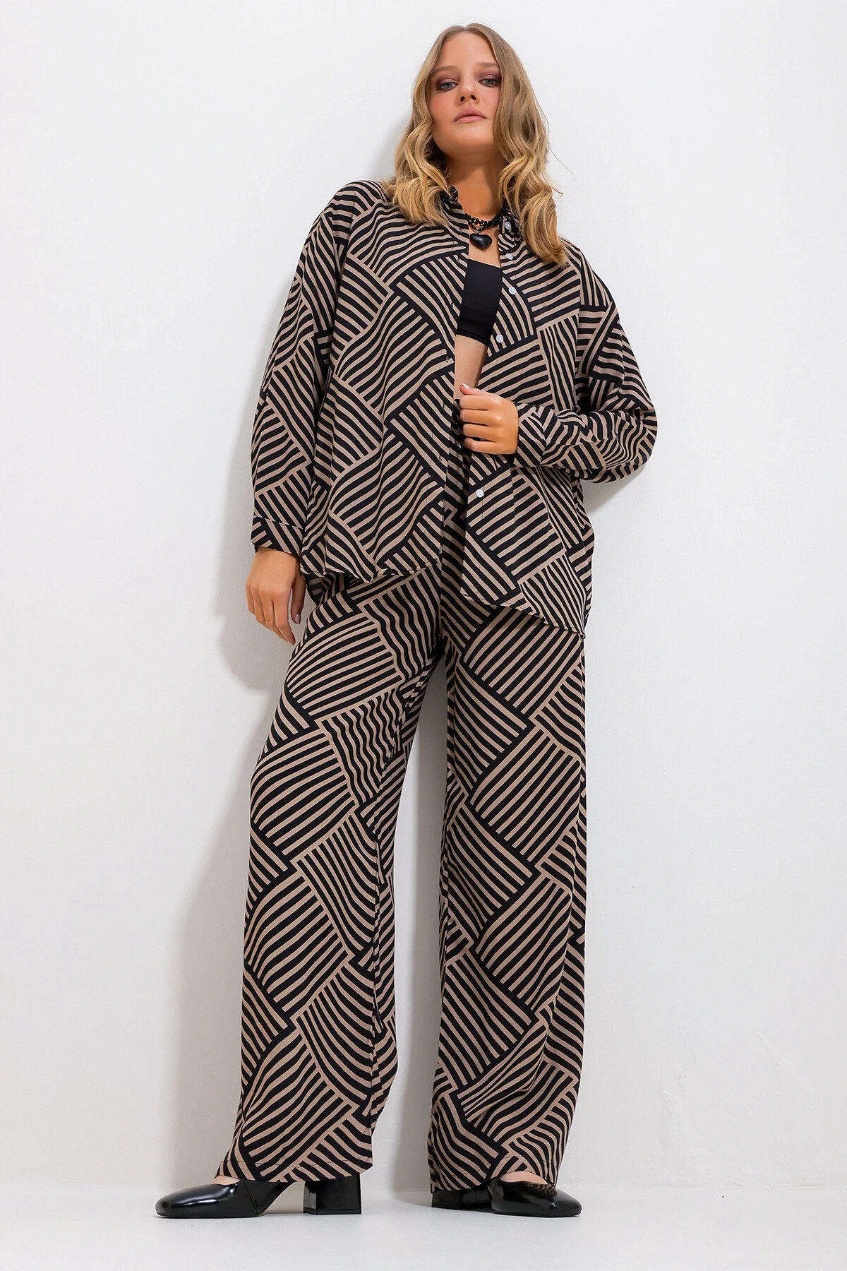 Trend Alaçatı Stili  Zweiteiler - Beige - Regular Fit