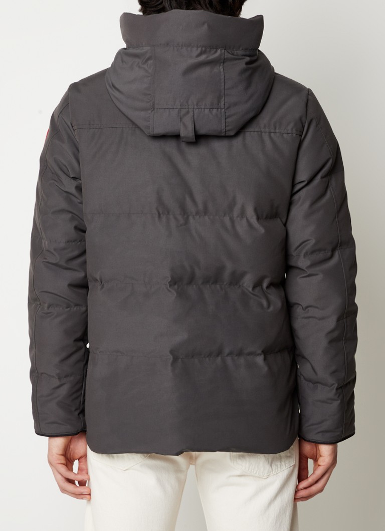 Prešívaná parka Canada Goose MacMillan s páperovou výplňou a kapucňou