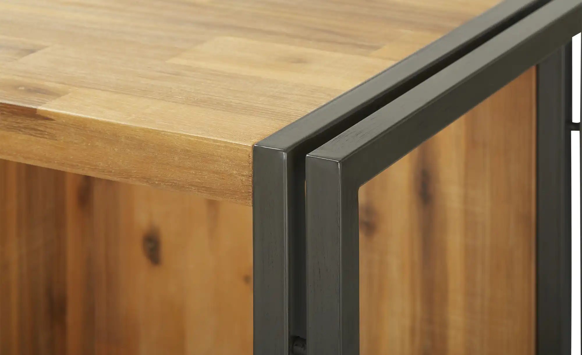 Highboard