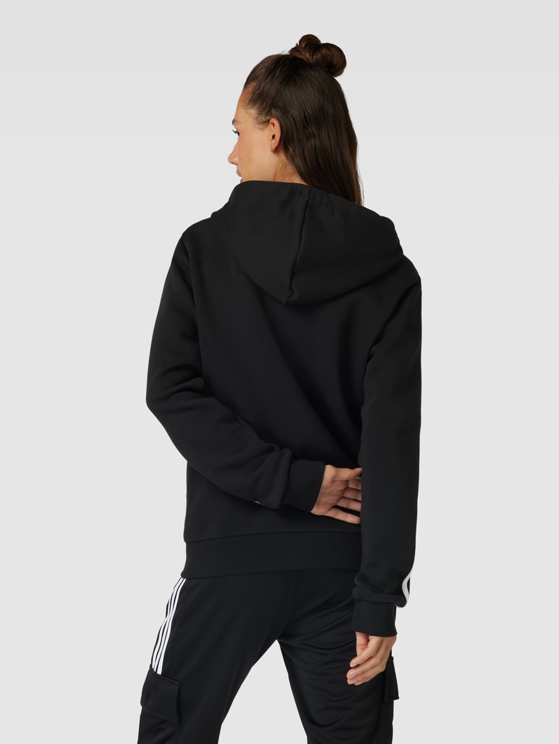 Sweatjacke mit Label-Stitching in schwarz