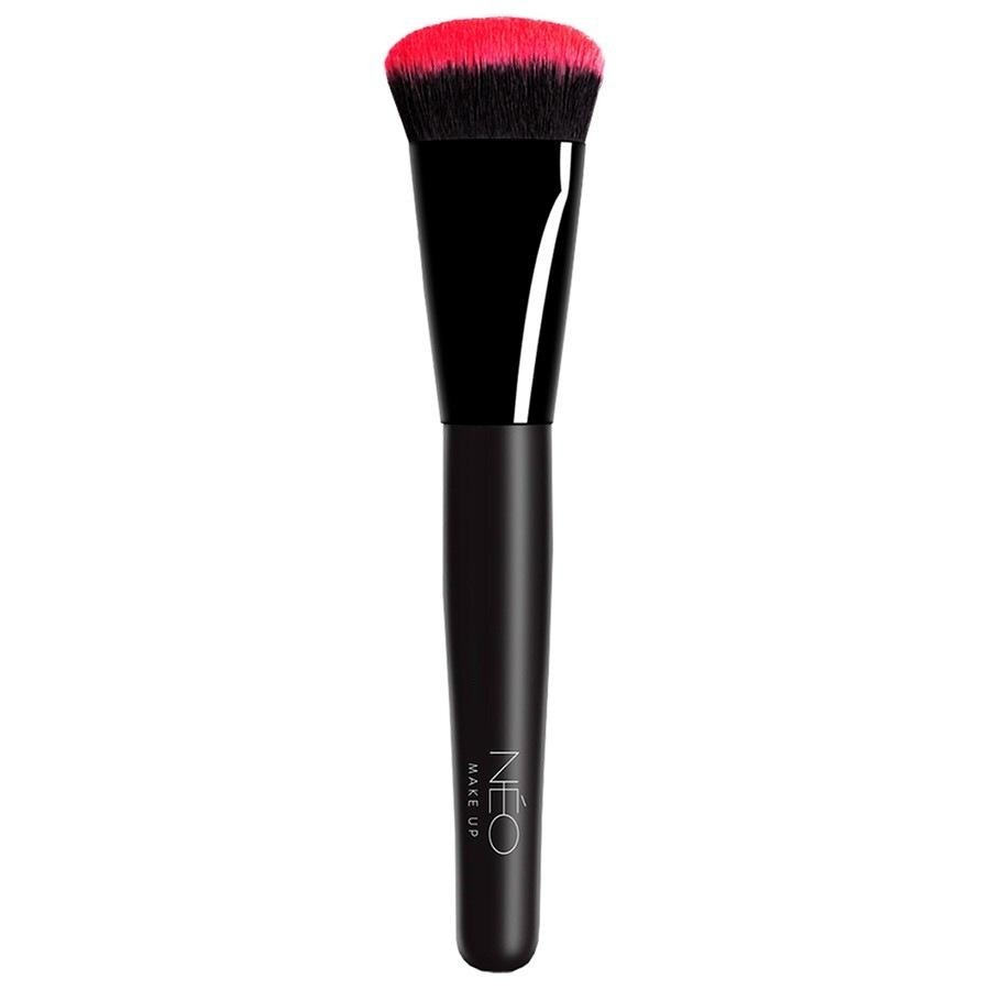 Contouring Brush