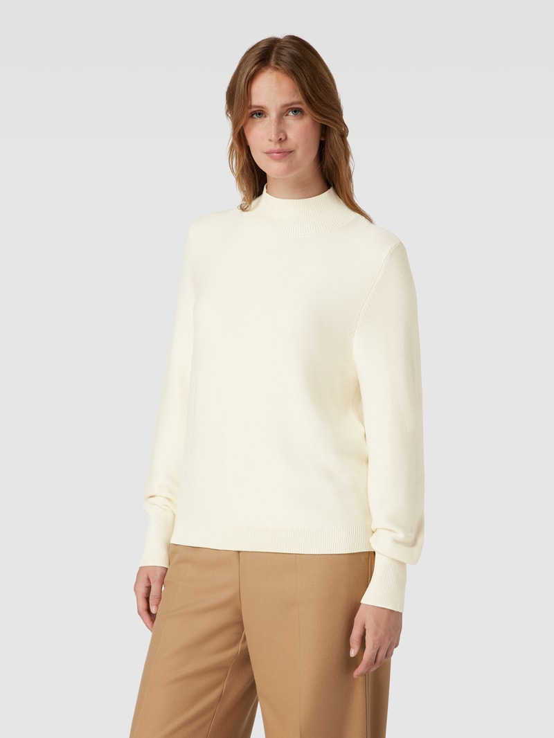 Strickpullover mit Turtleneck in ecru
