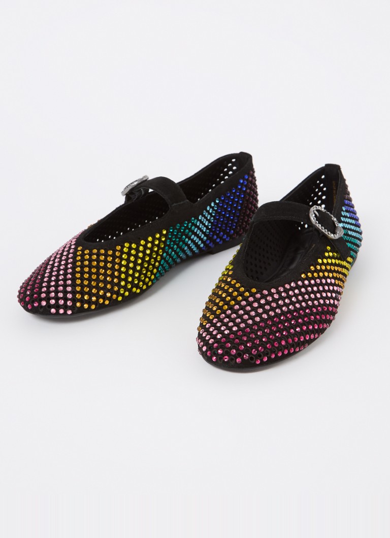 Kurt Geigerin Mayfair-mokkanahkaiset ballerinat strasseilla