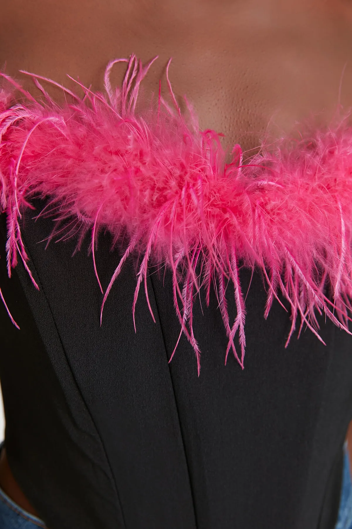 Trendyol Collection  Schwarz-Rosa Otrish Detailliertes Bustier TPRSS22BS00018