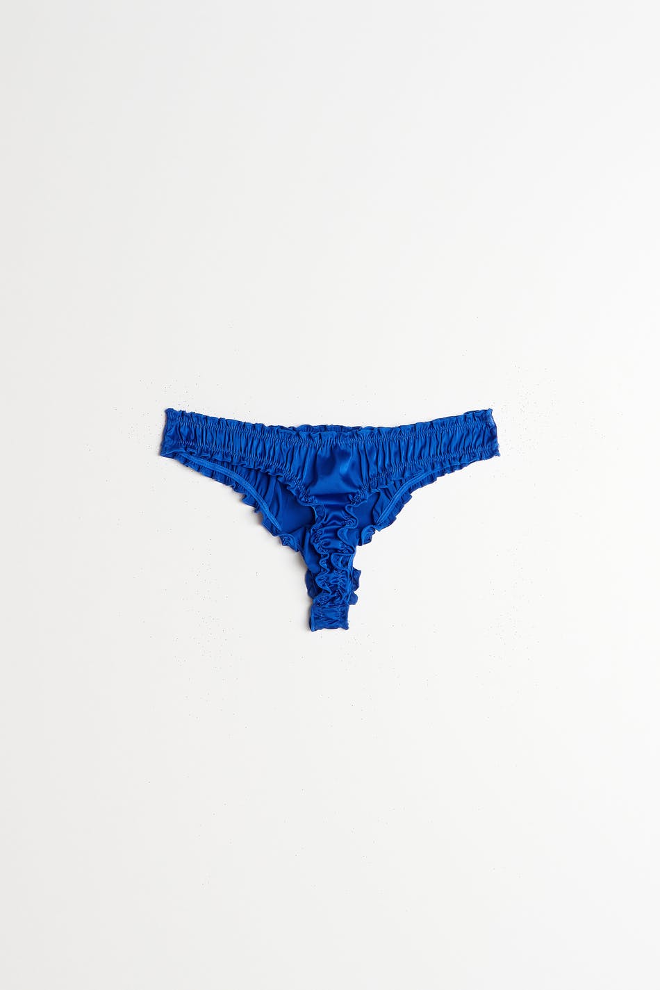 Eva satin string
