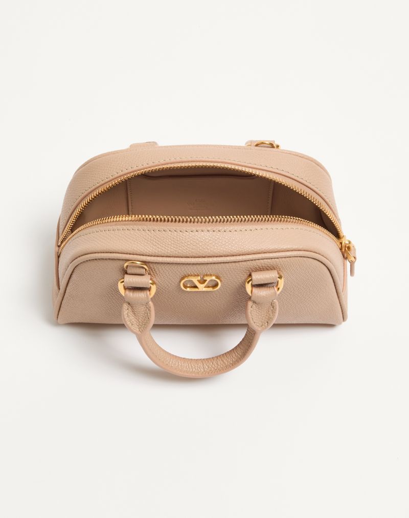 Bolsa tipo mochila Mini VLogo Signature em couro de bezerro granulado