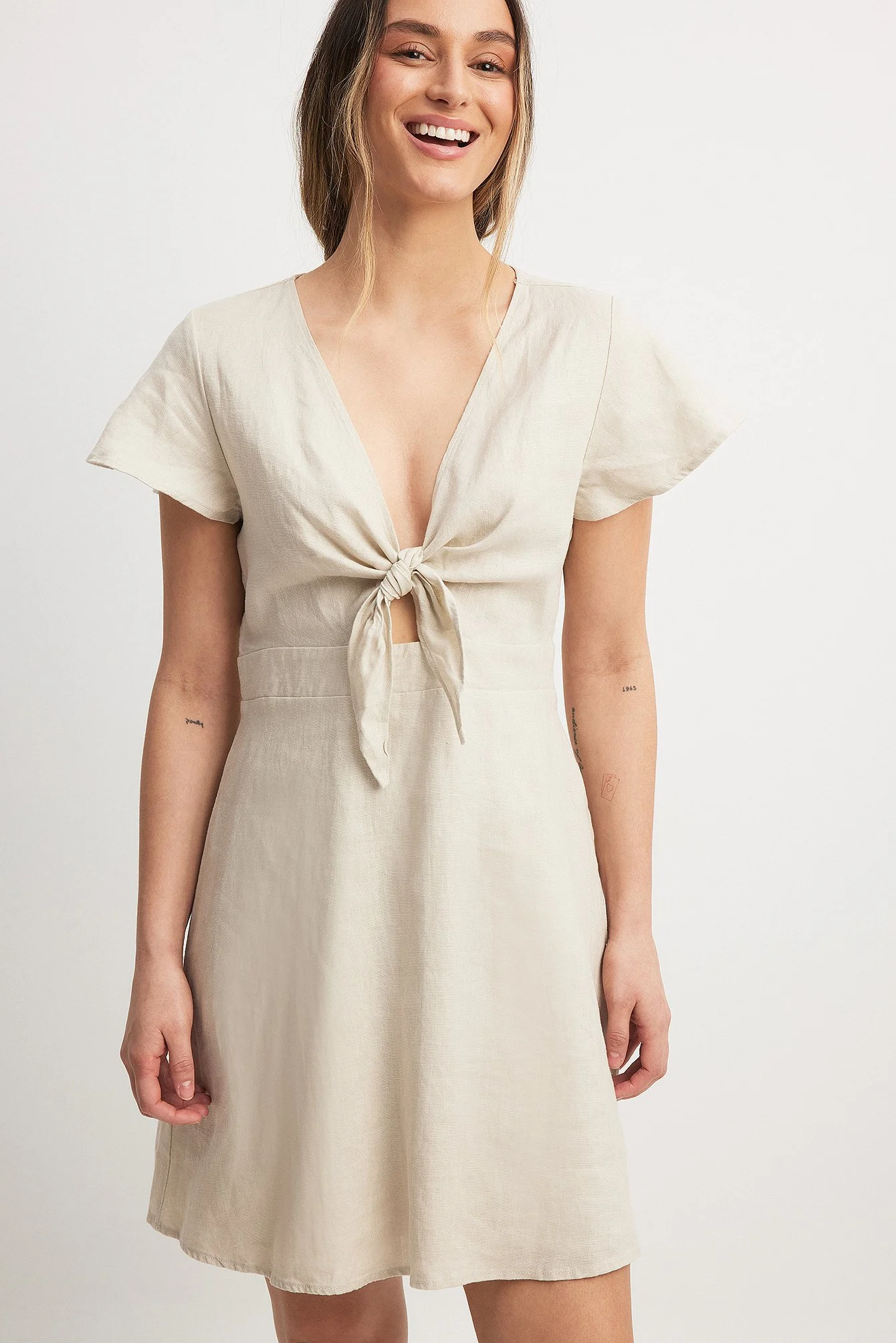 Hemdkleid mit Bindung vorne