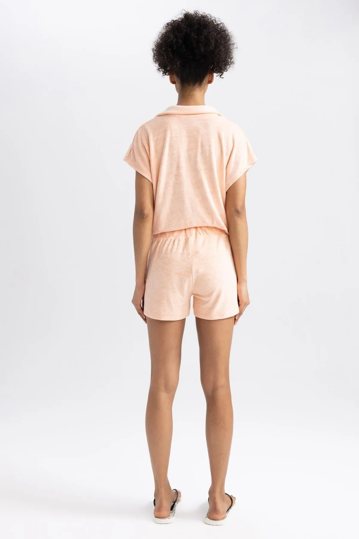 DeFacto  Passform Standard Fit Sport-Shorts aus Handtuchstoff Z9413az23hs