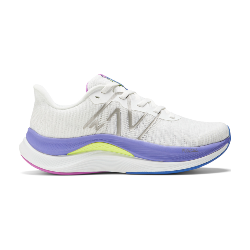 New Balance FuelCell Propel v4 WFCPRCW4B / weiss