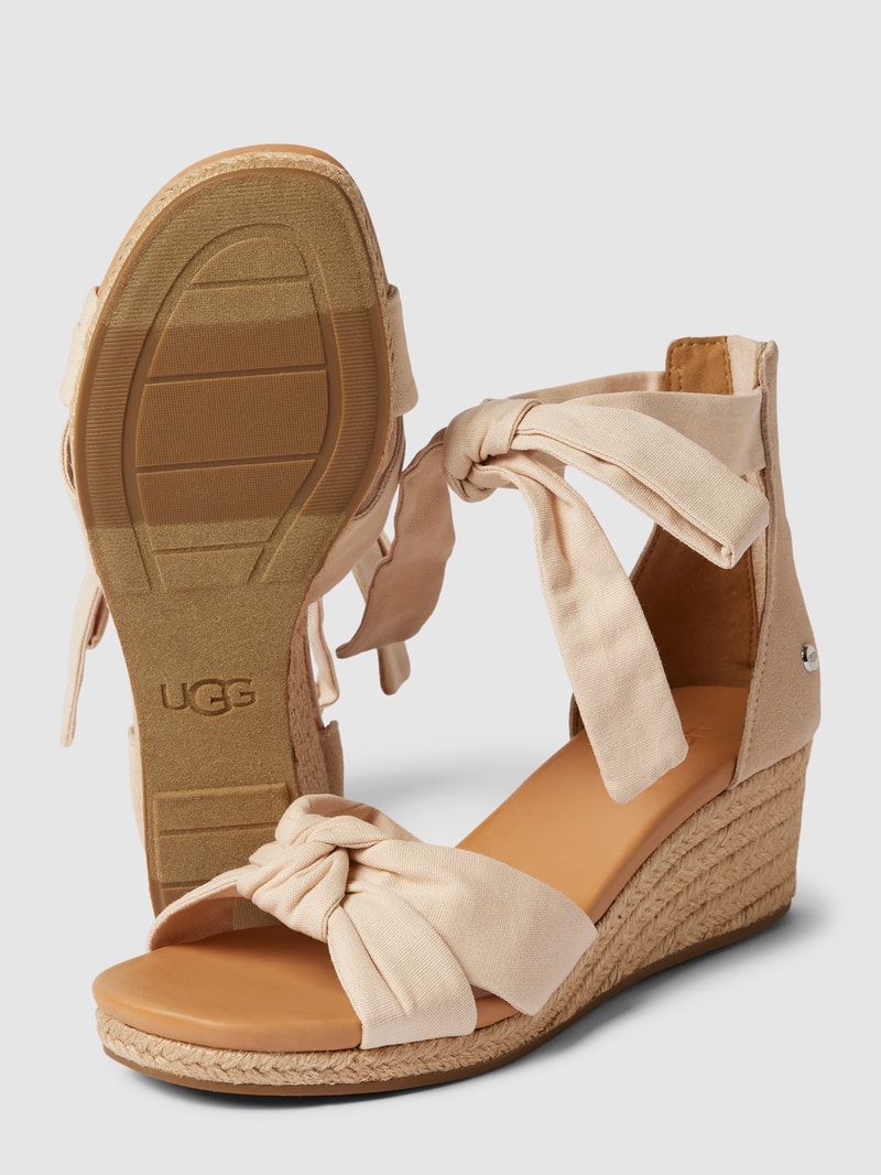 Wedges mit Schnür-Details Modell 'YARROW' in offwhite