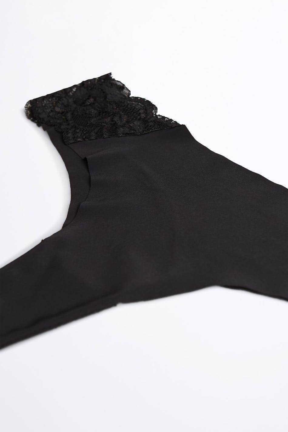 Bim invisible lace string