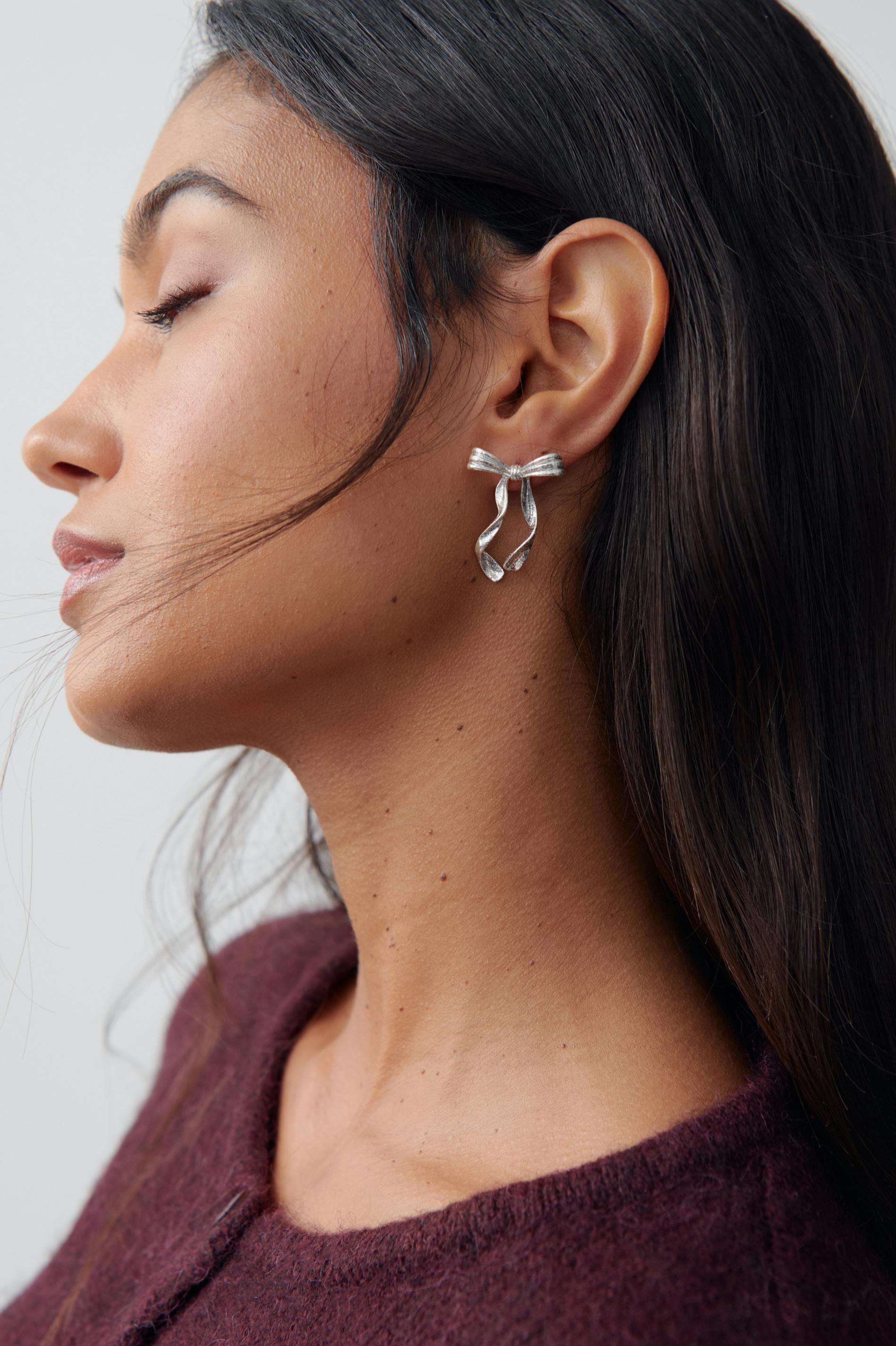 Bow earrings