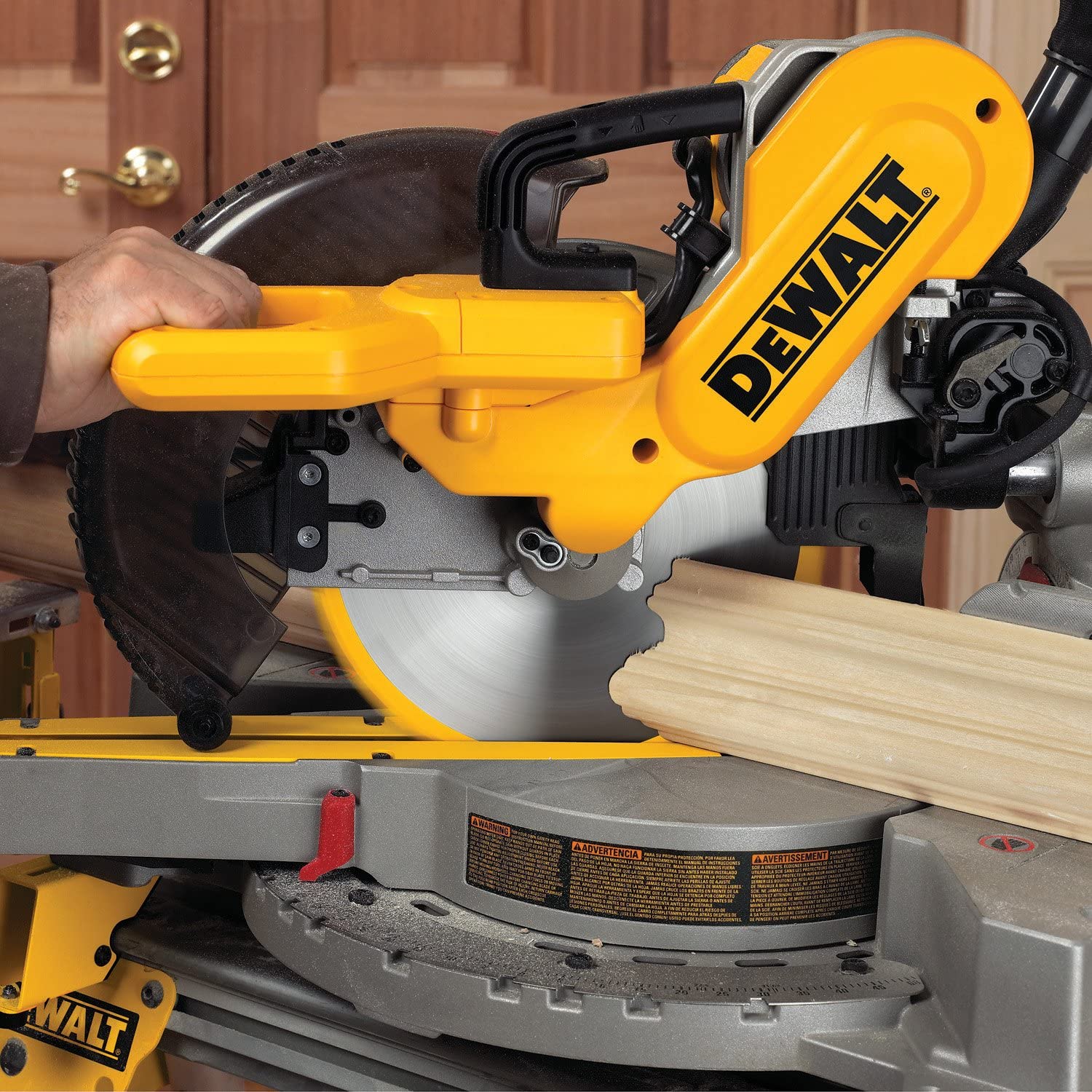 DEWALT 10-INCH SLIDING COMPOUND MITER SAW, DOUBLE BEVEL (DW717)
