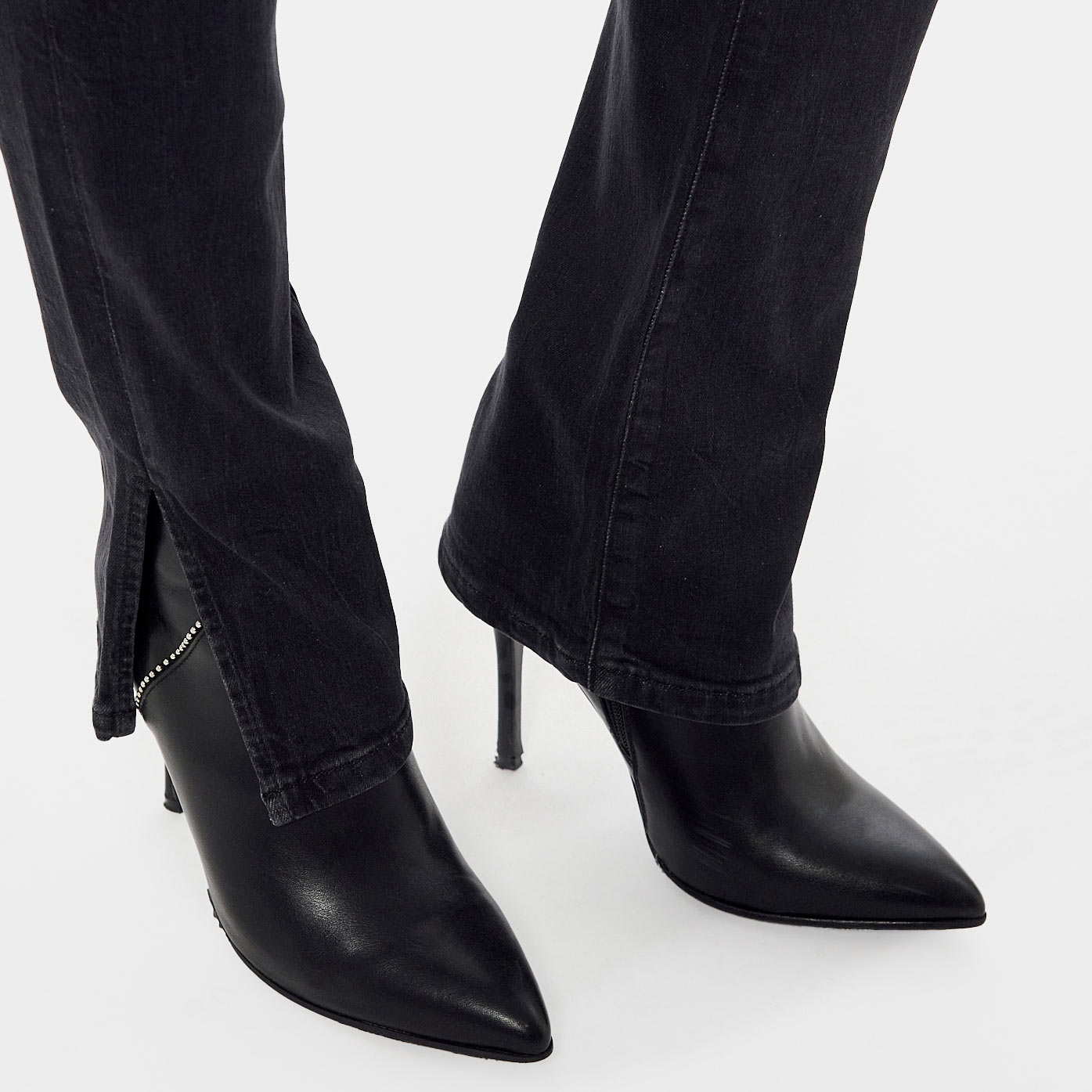 VERON  Jean demi-slim noir Femme
