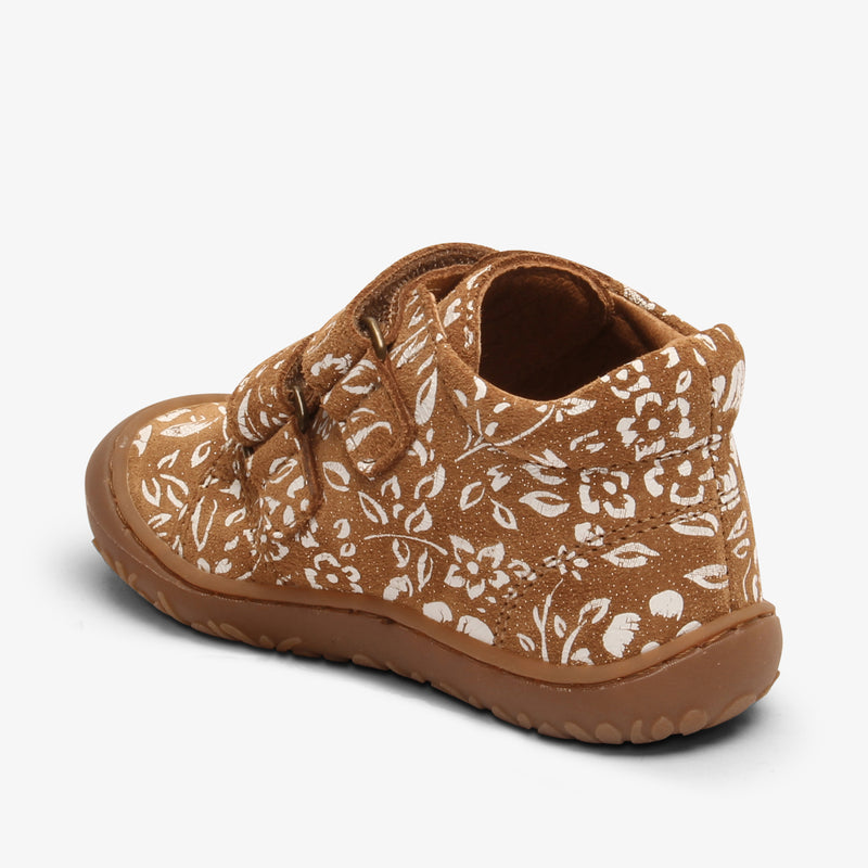 hale v brandy flowers - Braun