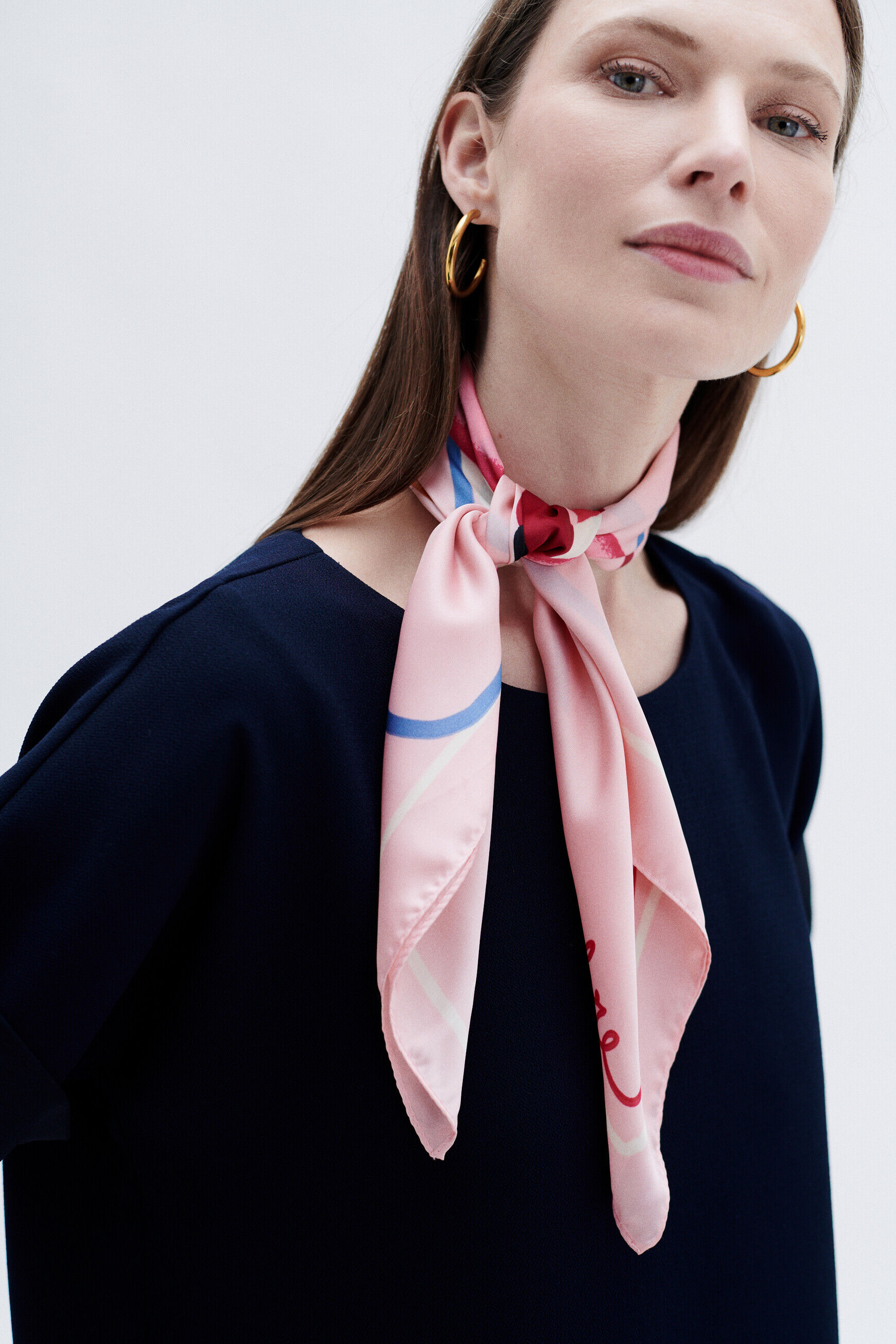 Foulard octobre rose 2023 rose femme