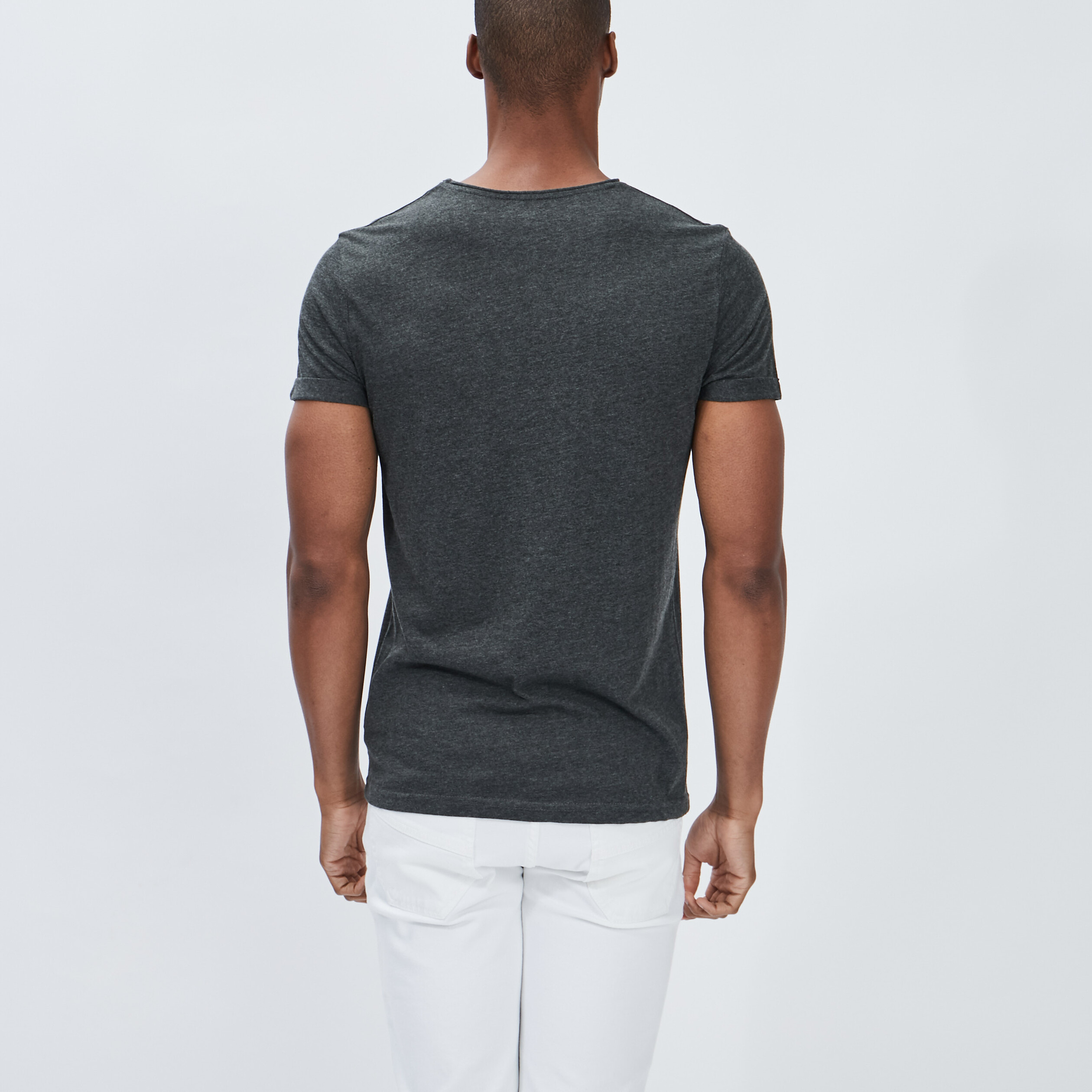 T-shirt col rond avec poche plaquée gris foncé homme | La Halle