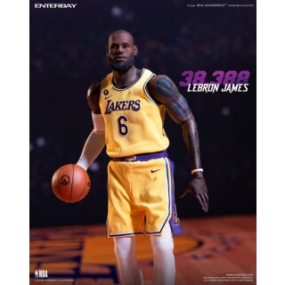 NBA Collection Real Masterpiece Actionfigur - Lebron James (Special Edition)