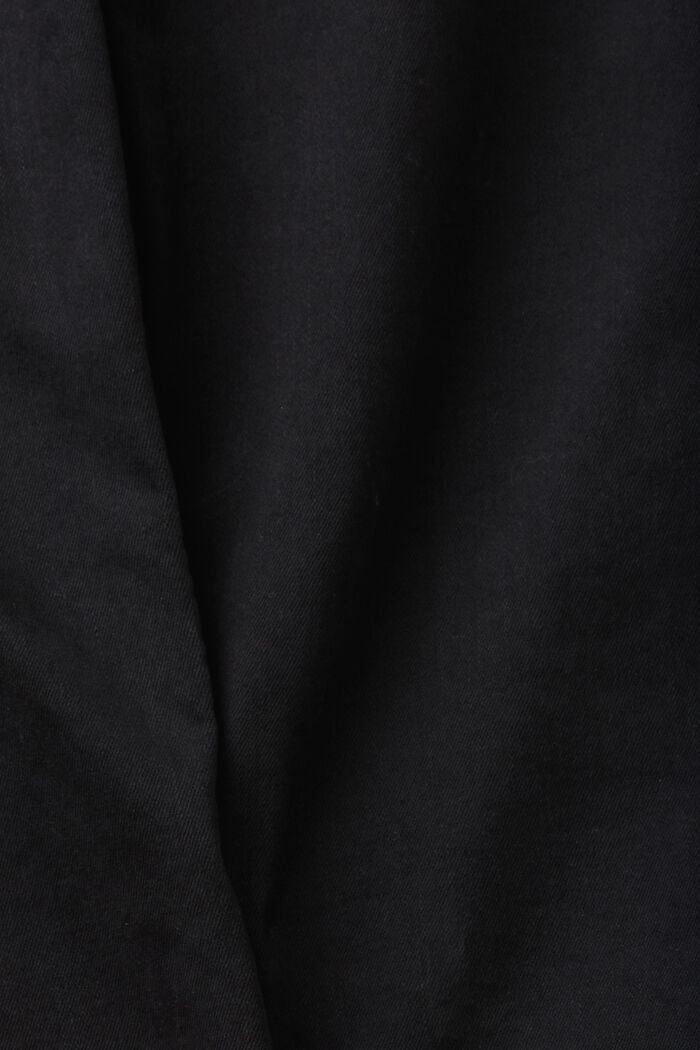 Capri-Jeans mit mittelhohem Bund