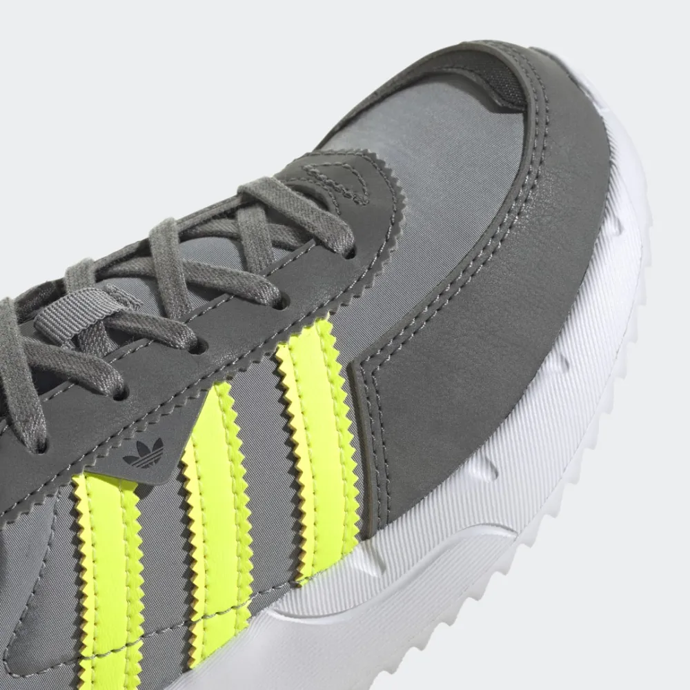 adidas Retropy F2 GZ0853 / grau