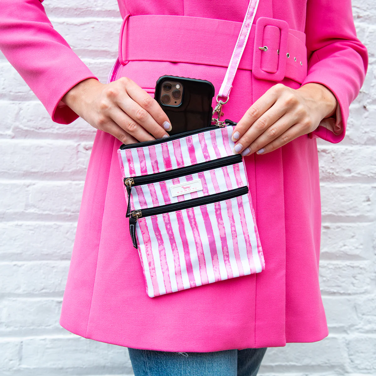 Crossbody Sally Go Lightly