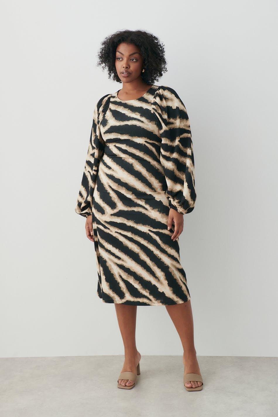 Anni dress
