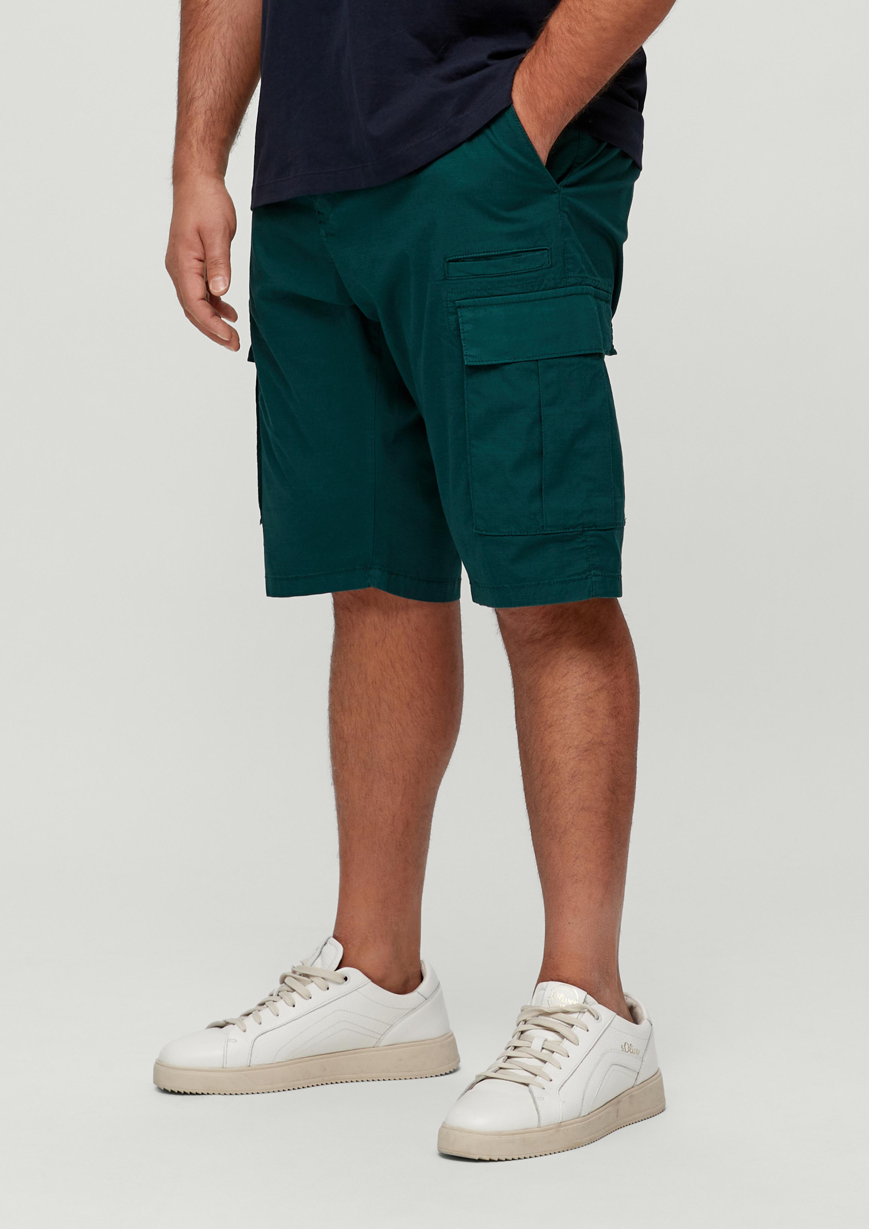 Relaxed: Bermuda mit Cargotaschen  2133299-7955