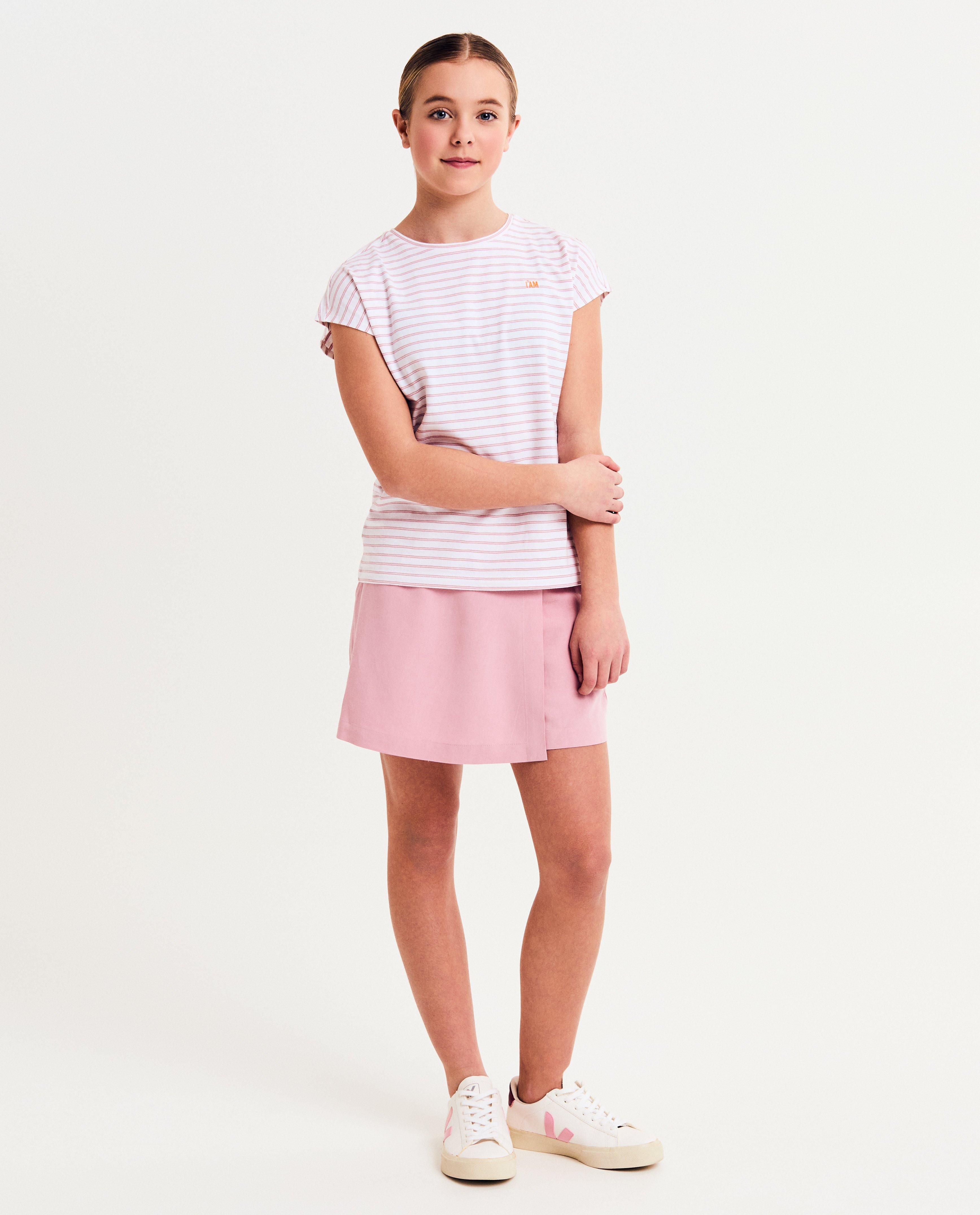 Tricou I AM cu dungi fine, 128-164 alb