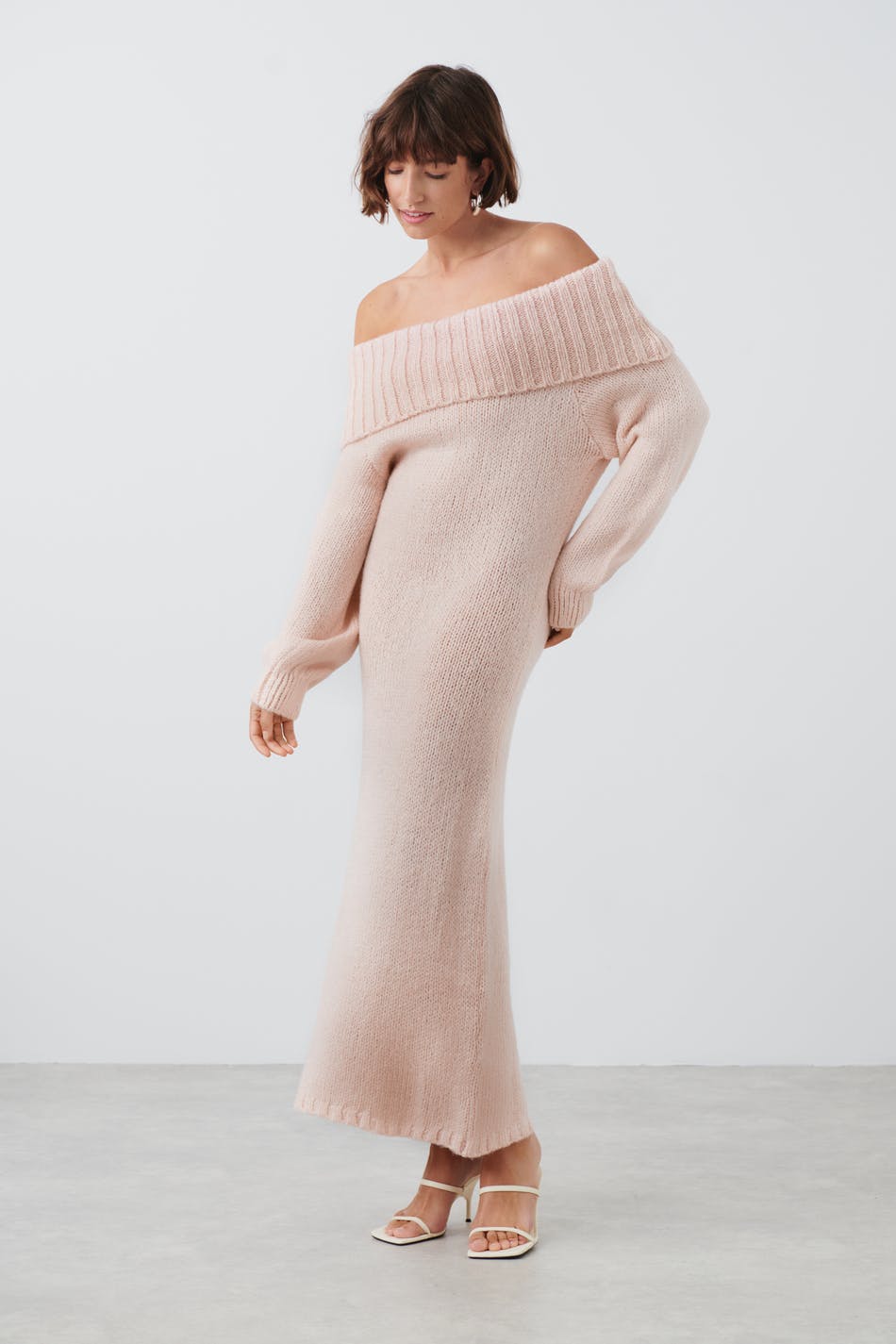 Off shoulder knit dress