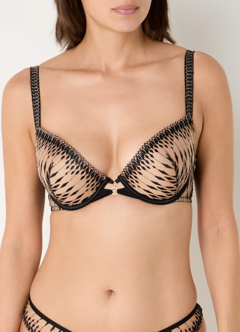 Sutien push-up Aubade Voodoo Kiss cu cupe căptușite și broderie.