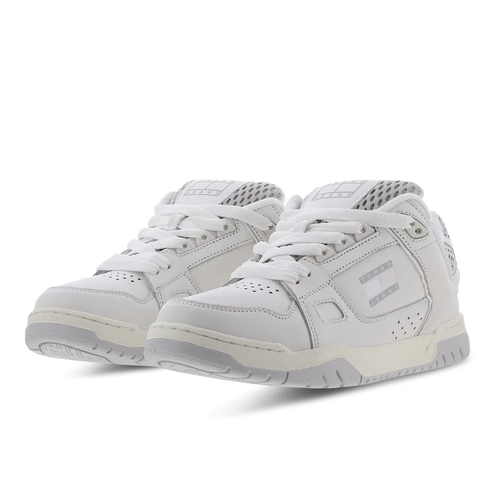 Tommy Hilfiger Skater Low EM0EM01214TCR / weiss