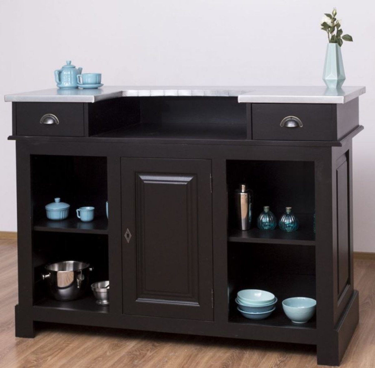 Casa Padrino Barschrank Landhausstil Theke Schwarz / Silber 150 x 65 x H. 107 cm - Massivholz Thekentisch mit verzinkter Tischplatte - Barmöbel im Landhausstil