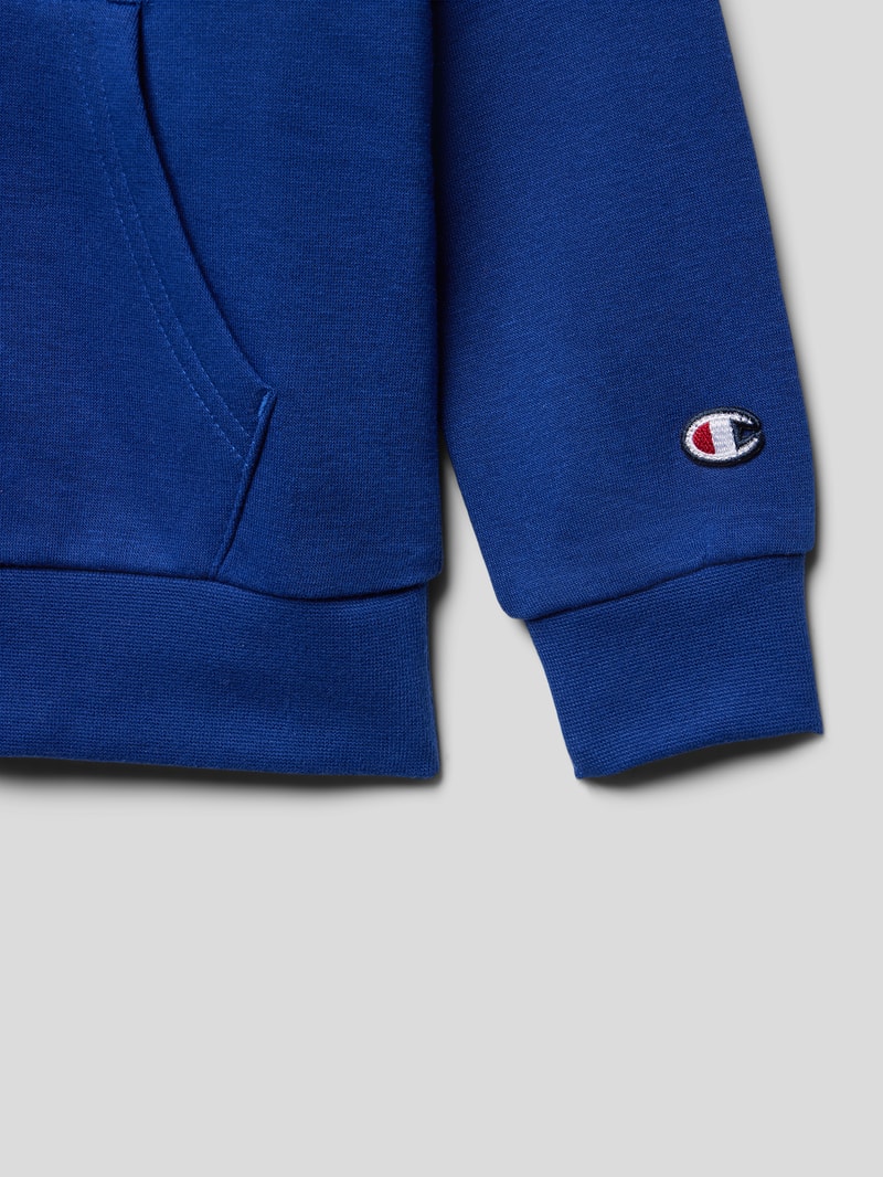 Hoodie mit Label-Stitching in royalblau