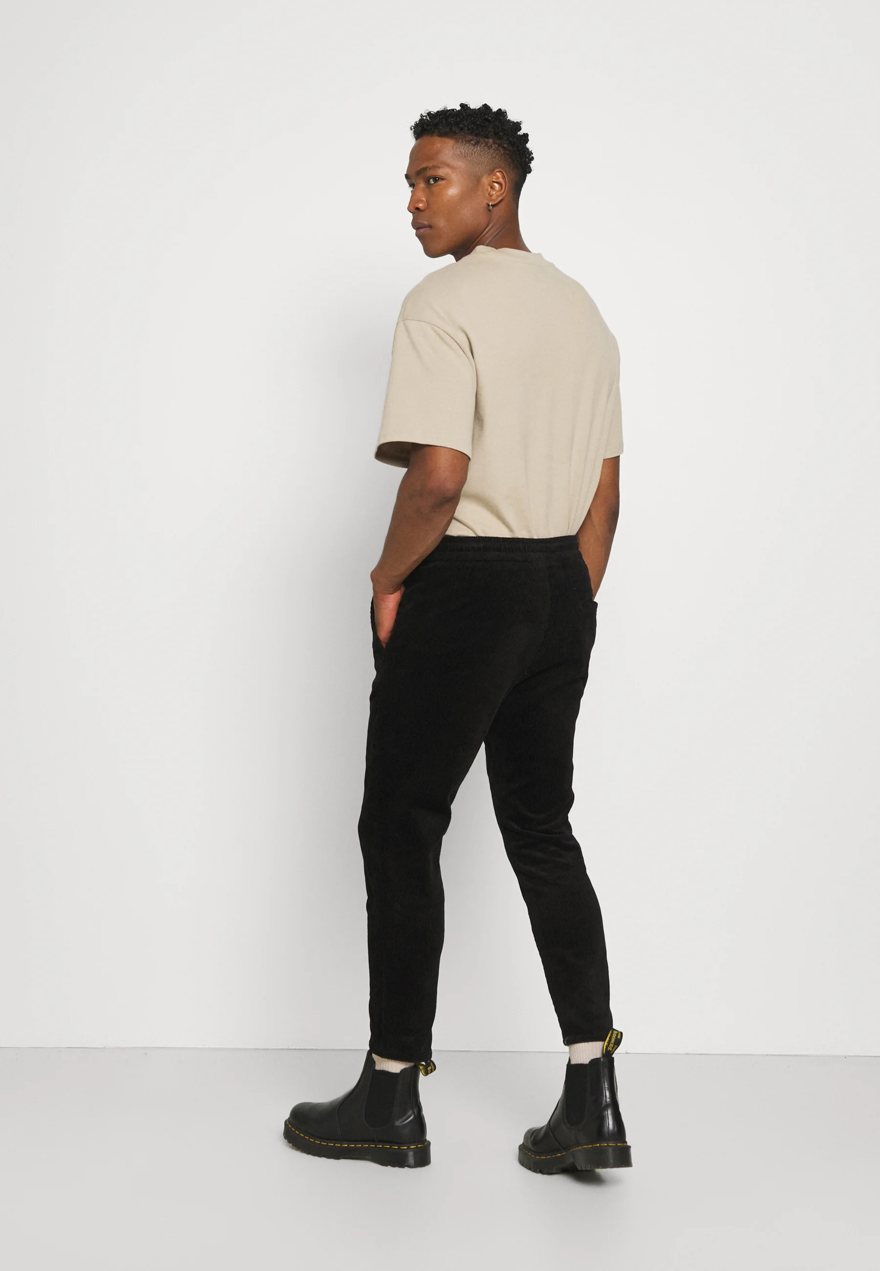 Only & Sons ONSLINUS PANTALÓN CORTO DE CORDÓN - Pantalones