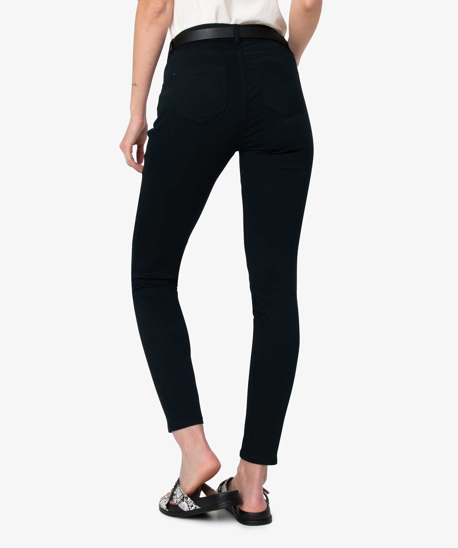 Pantalon femme coupe slim en toile extensible noir | GEMO