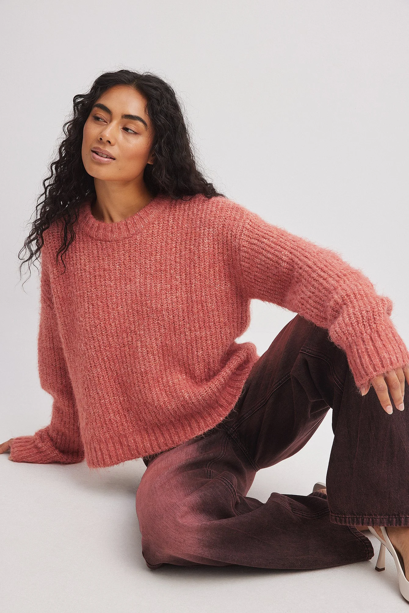 Weite Jeans mit tiefer Taille