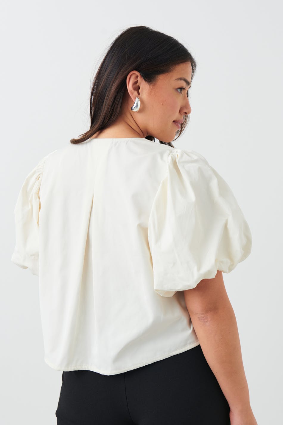 Puff sleeve blouse