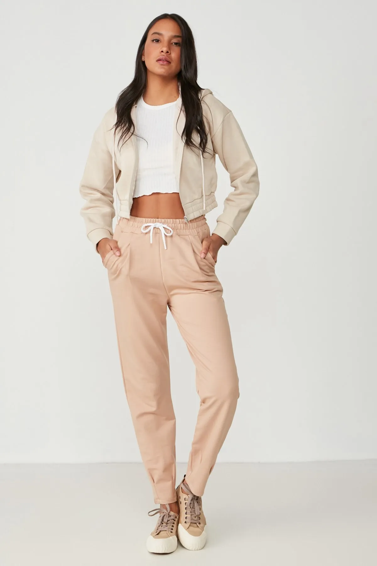 C&City  Jogginghose mit Falten an Taille und Bein 742 Milchkaffee