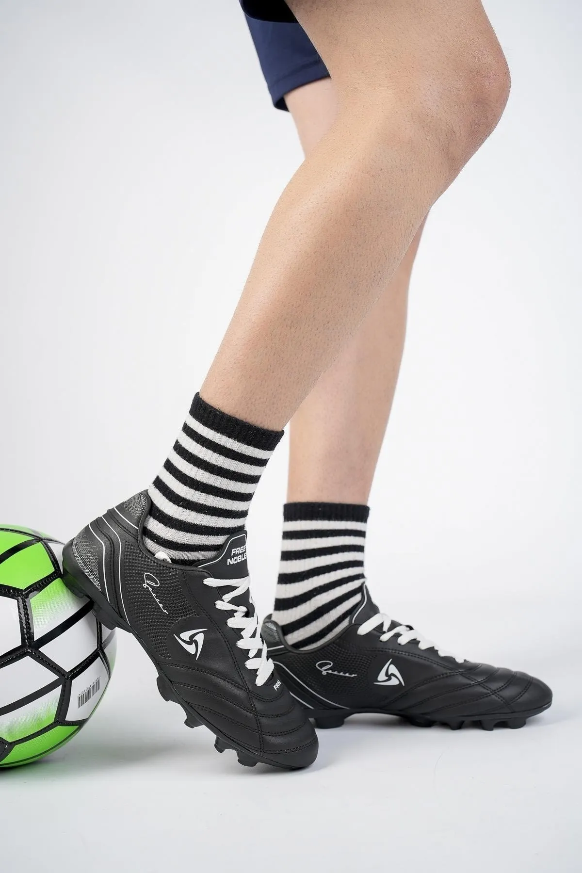 MUGGO  Pascal Unisex Guaranteed Crampon AstroTurf Fußball-Sportschuhe