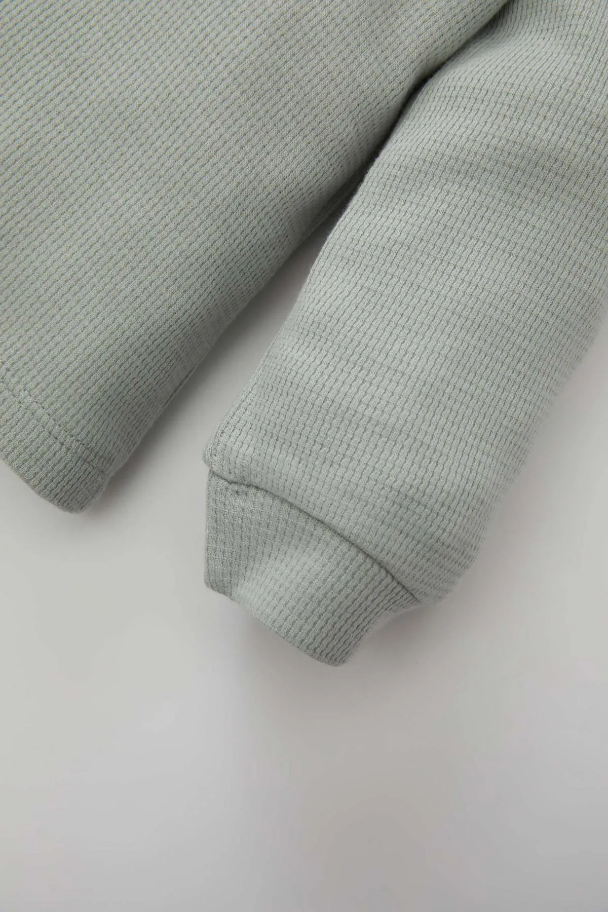 DeFacto  Langarm-Pyjama-Set mit Waffelmuster und Dinosaurier-Aufdruck für Babys (Jungen) B8779a524sp