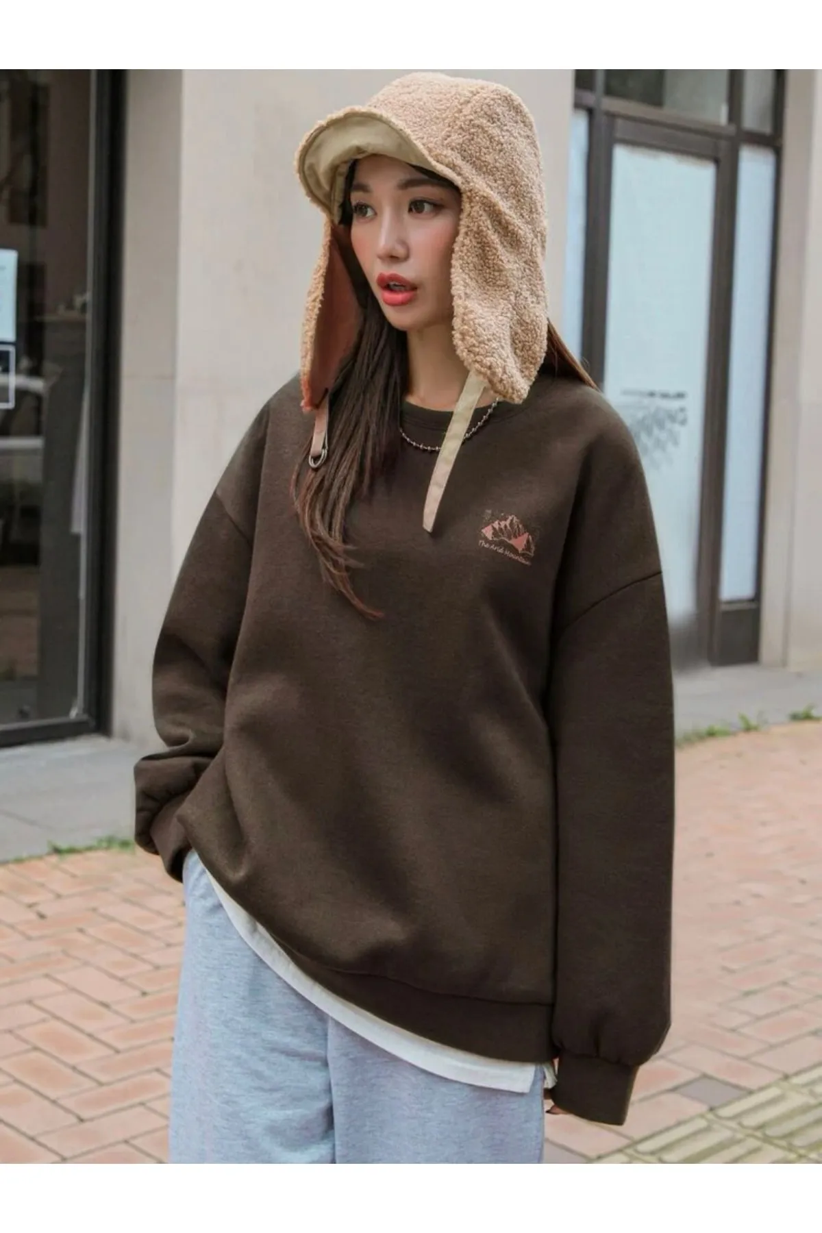 MOONBULL  Sweatshirt - Braun - Oversized
