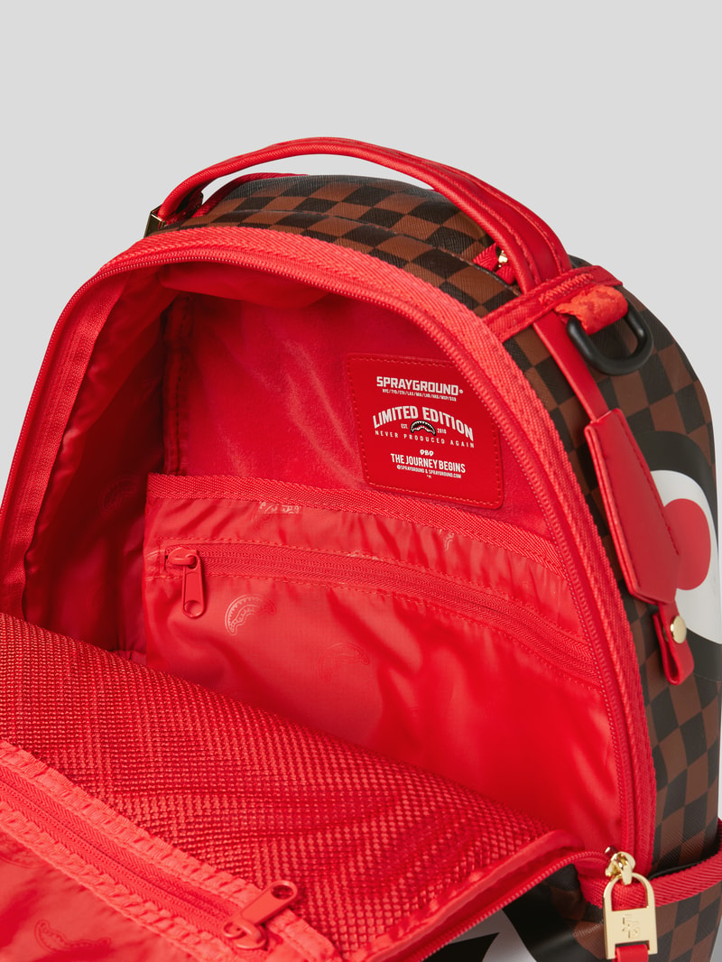 Rucksack mit Allover-Muster Modell 'RED SHARKS IN PARIS' in mittelbraun