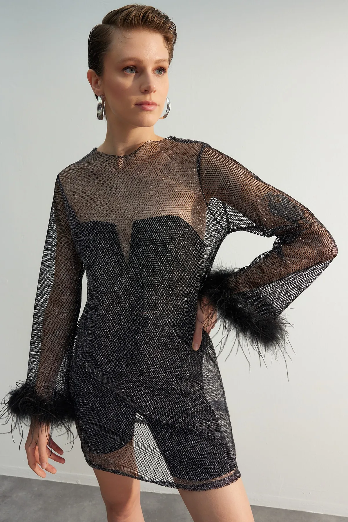 Trendyol Collection  Schwarzes Otrisch Detailliertes Mesh-Elegantes Abendkleid TPRSS23EL00520