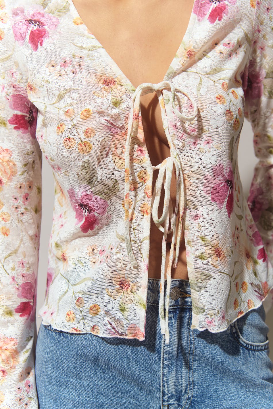 Tie front top